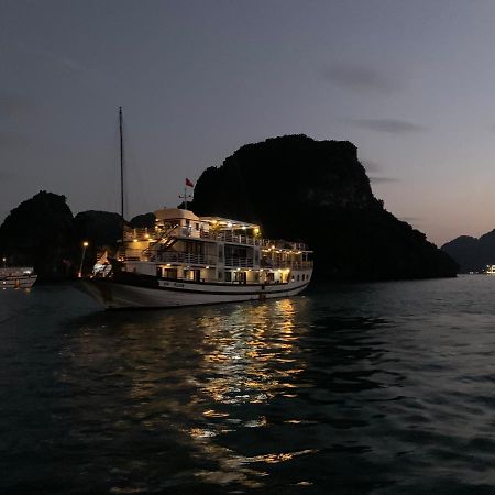 Hotel Seasun Boutique Cruise Ha Long Exterior foto